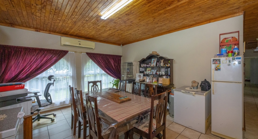 5 Bedroom Property for Sale in Jordania Free State